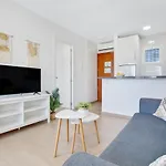 Апартаменти Vistamarina B201 By Ivi Real Estate Торремолінос